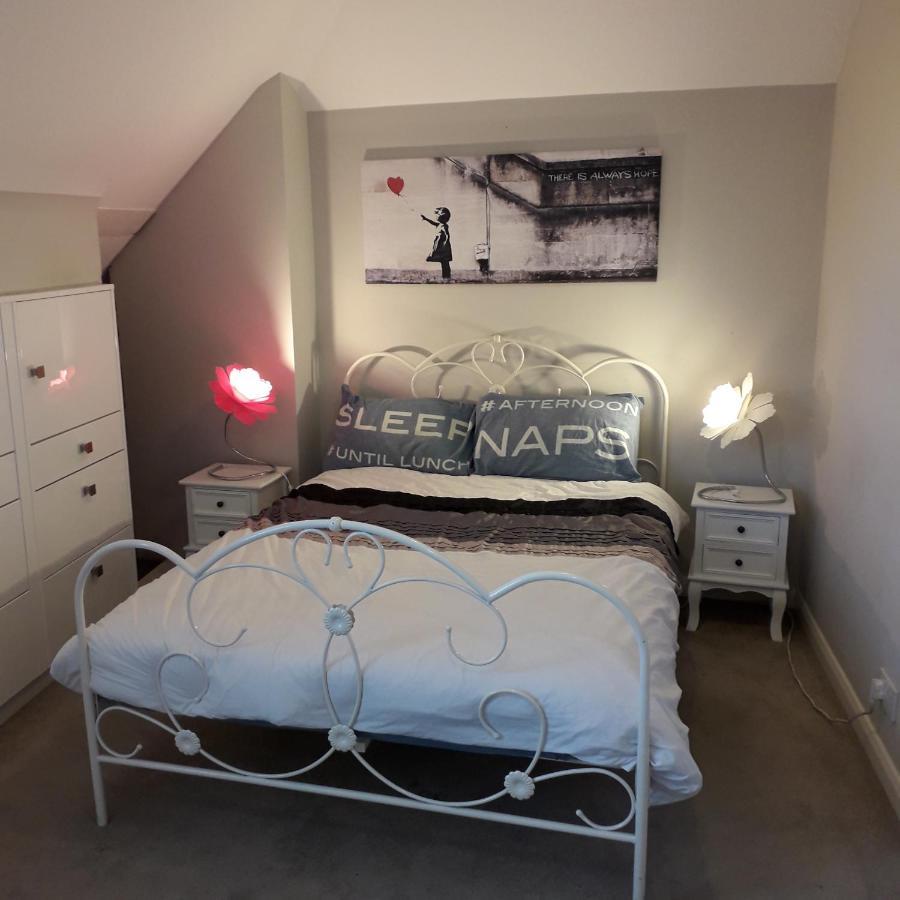 Street Artist Bed and Breakfast Ρόμφορντ Εξωτερικό φωτογραφία